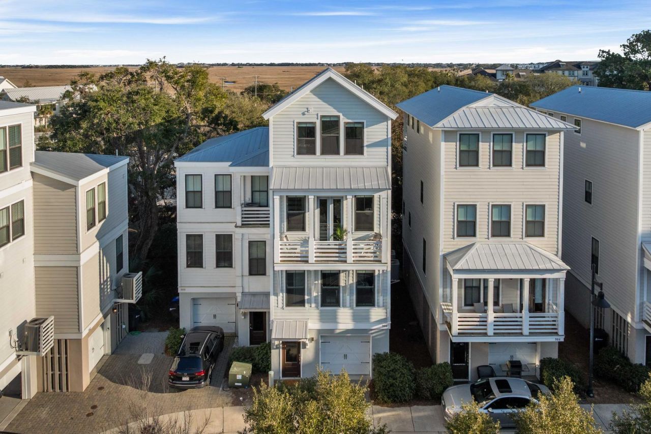 986 Key Colony Court Photo 34