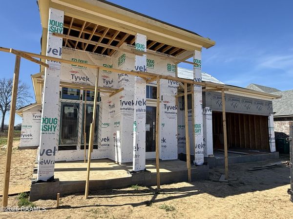 104 Fountain Meadow Drive , Broussard, LA 70518