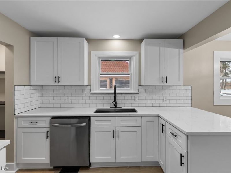 1930 48th Street NW, Canton, OH 44709 Photo 12