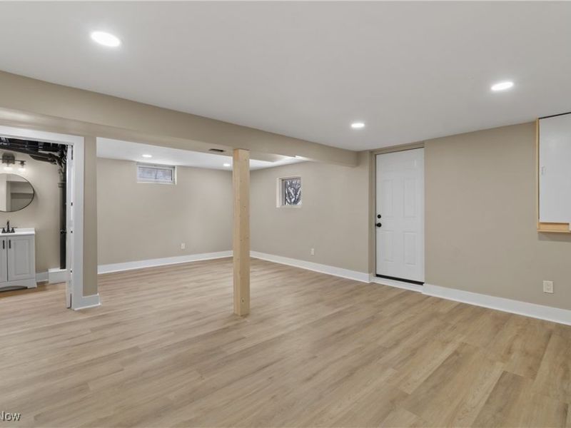 1930 48th Street NW, Canton, OH 44709 Photo 24