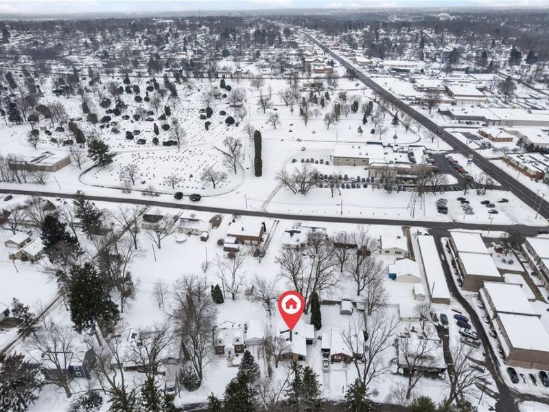 1930 48th Street NW, Canton, OH 44709 Photo 3