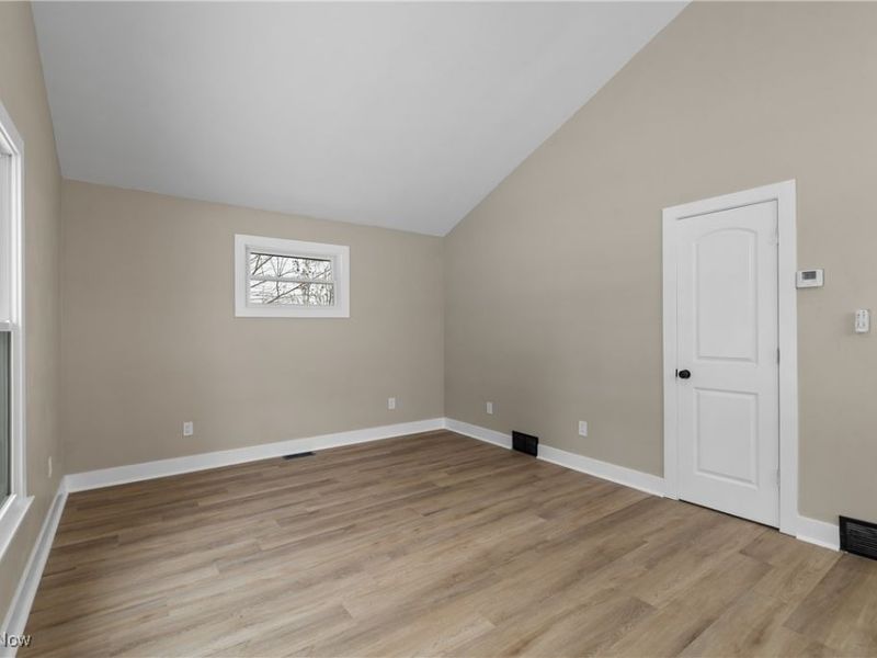 1930 48th Street NW, Canton, OH 44709 Photo 5