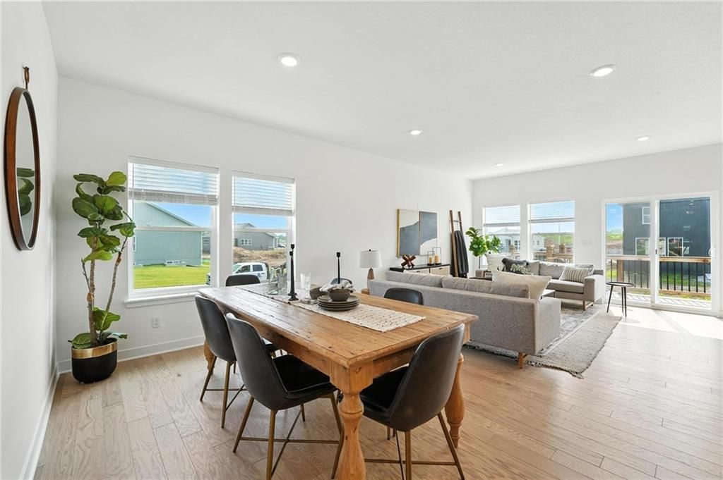 10641 N Jefferson Street, Kansas City, MO 64155 Main Photo