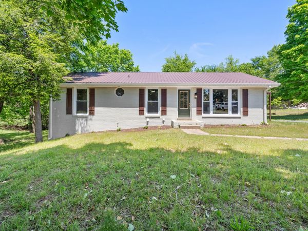 2525 Jarrell Ridge Rd, Clarksville, TN 37043