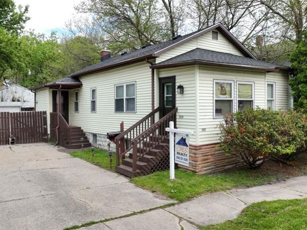 909 N Granger Street, Saginaw, MI 48602
