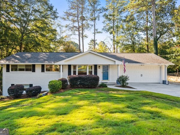 2604 Sunny Lane SE, Marietta, GA 30067