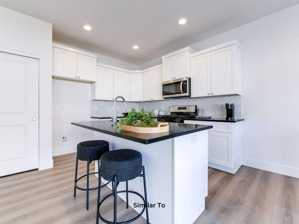 7596 Grapevine Ct, West Richland, WA 99353