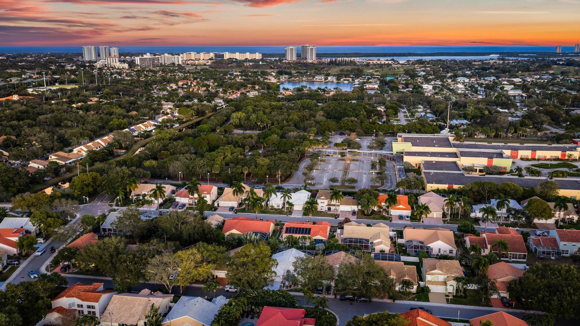 1077 Siena Oaks Circle E, Palm Beach Gardens, FL 33410 Photo