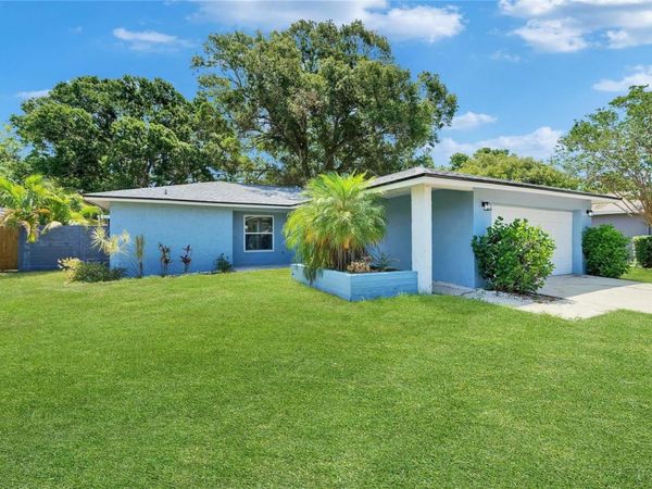 2552 BRAMBLEWOOD DRIVE W, CLEARWATER, FL 33763