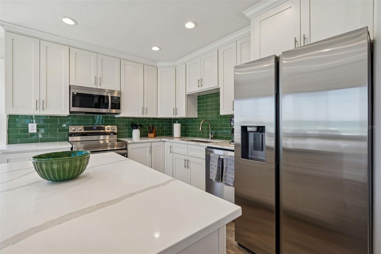 865 N Shore Drive, Anna Maria, FL 34216 Photo