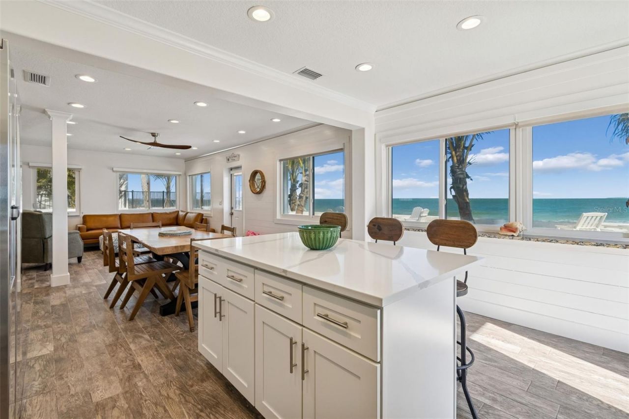 865 N Shore Drive, Anna Maria, FL 34216 Photo