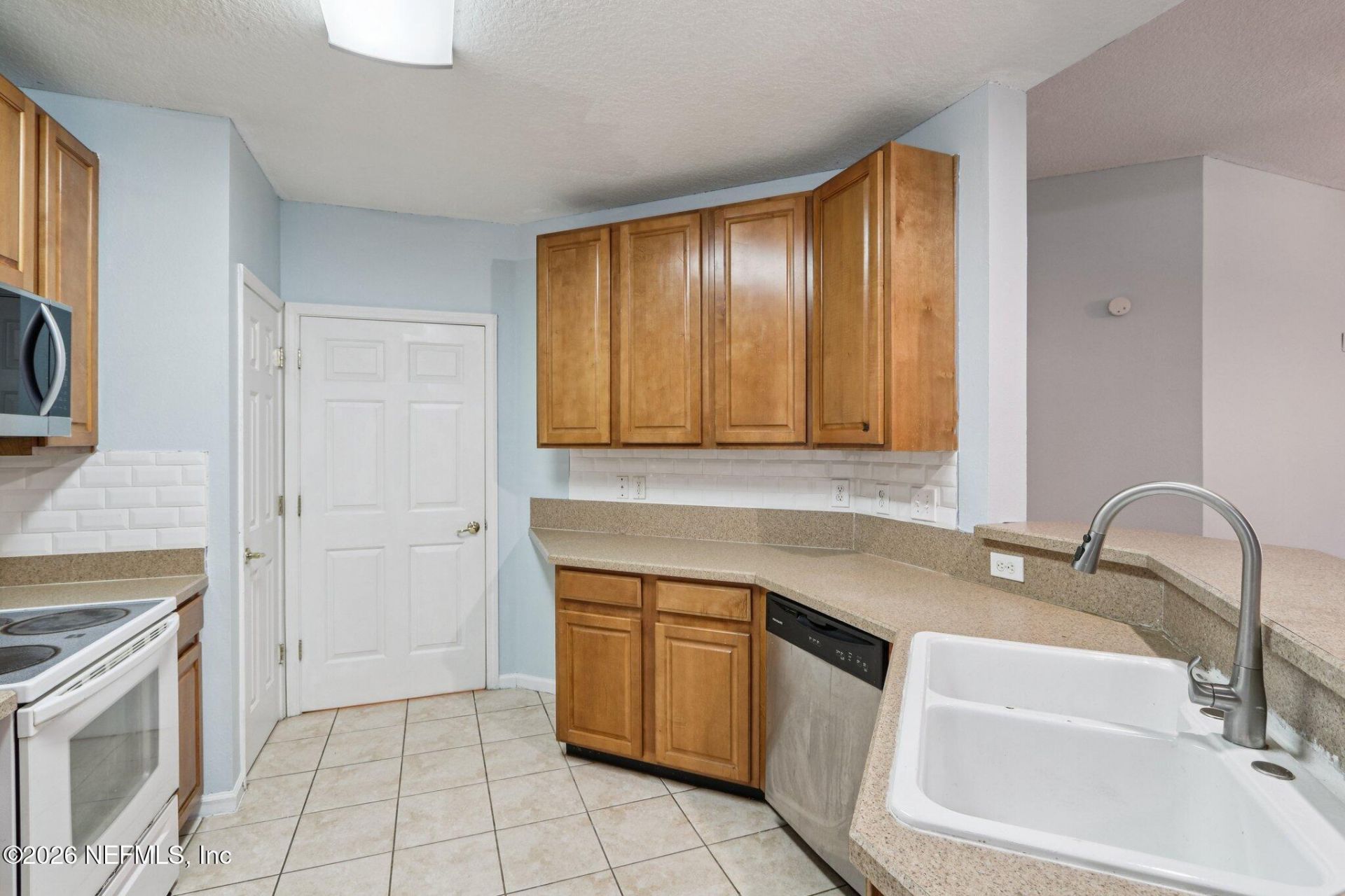 785 Oakleaf Plantation Parkway, Unit 111, Orange Park, FL 32065 Photo