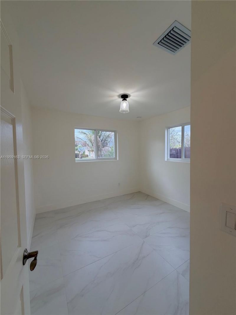 19221 SW 92nd Rd , Cutler Bay, FL 33157 Photo