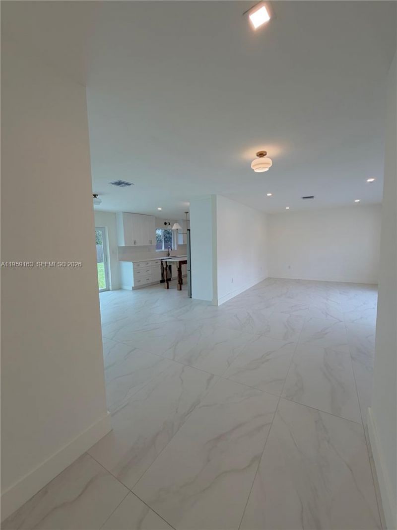 19221 SW 92nd Rd, Cutler Bay, FL 33157 Photo
