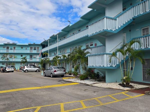 1501 NE Miami Gardens Dr, Unit 146, Miami, FL 33179