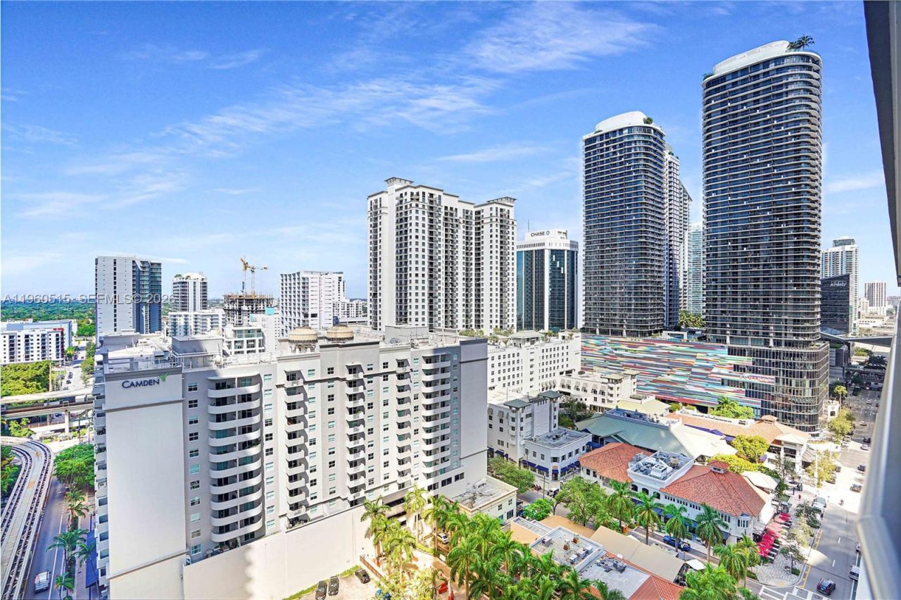 1000 Brickell Plz , Unit 1902, Miami, FL 33131 Photo