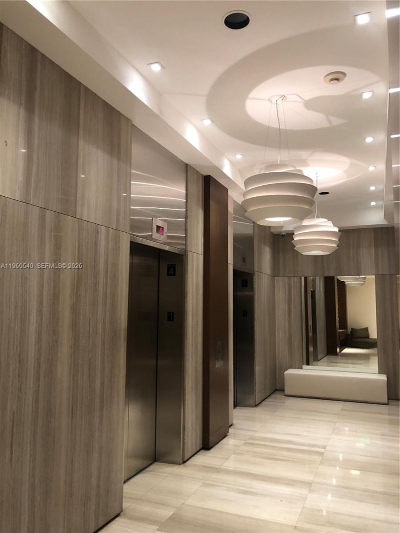 1330 West Ave, Unit 1011, Miami Beach, FL 33139 Photo