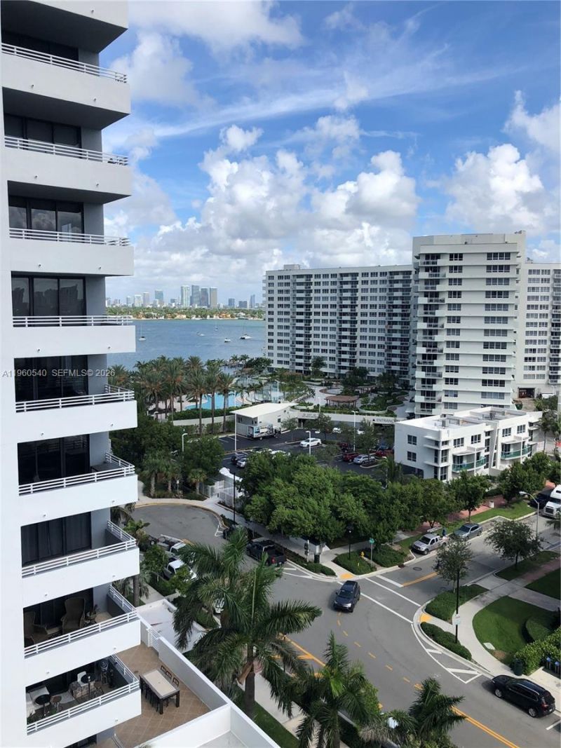 1330 West Ave, Unit 1011, Miami Beach, FL 33139 Photo