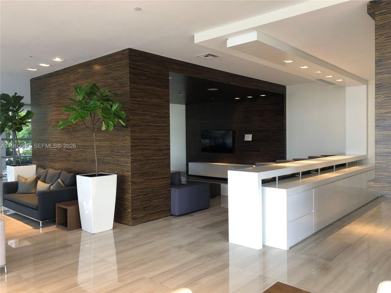 1330 West Ave, Unit 1011, Miami Beach, FL 33139 Photo