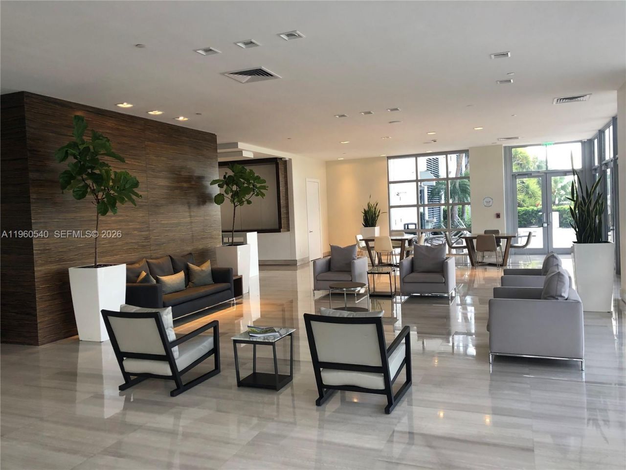 1330 West Ave, Unit 1011, Miami Beach, FL 33139 Photo