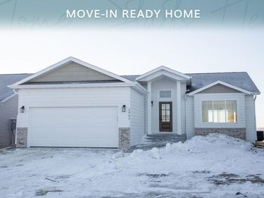 2962 74 Avenue S, Fargo, ND 58104