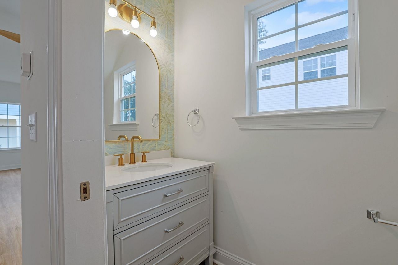 214 26th Ave. S Photo 12