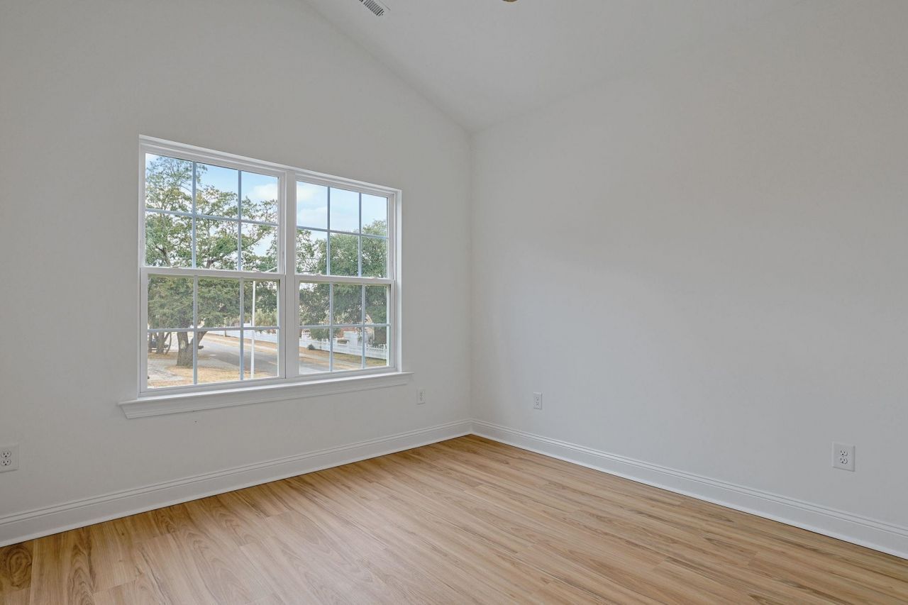 214 26th Ave. S Photo 26