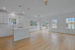 214 26th Ave. S photo 4