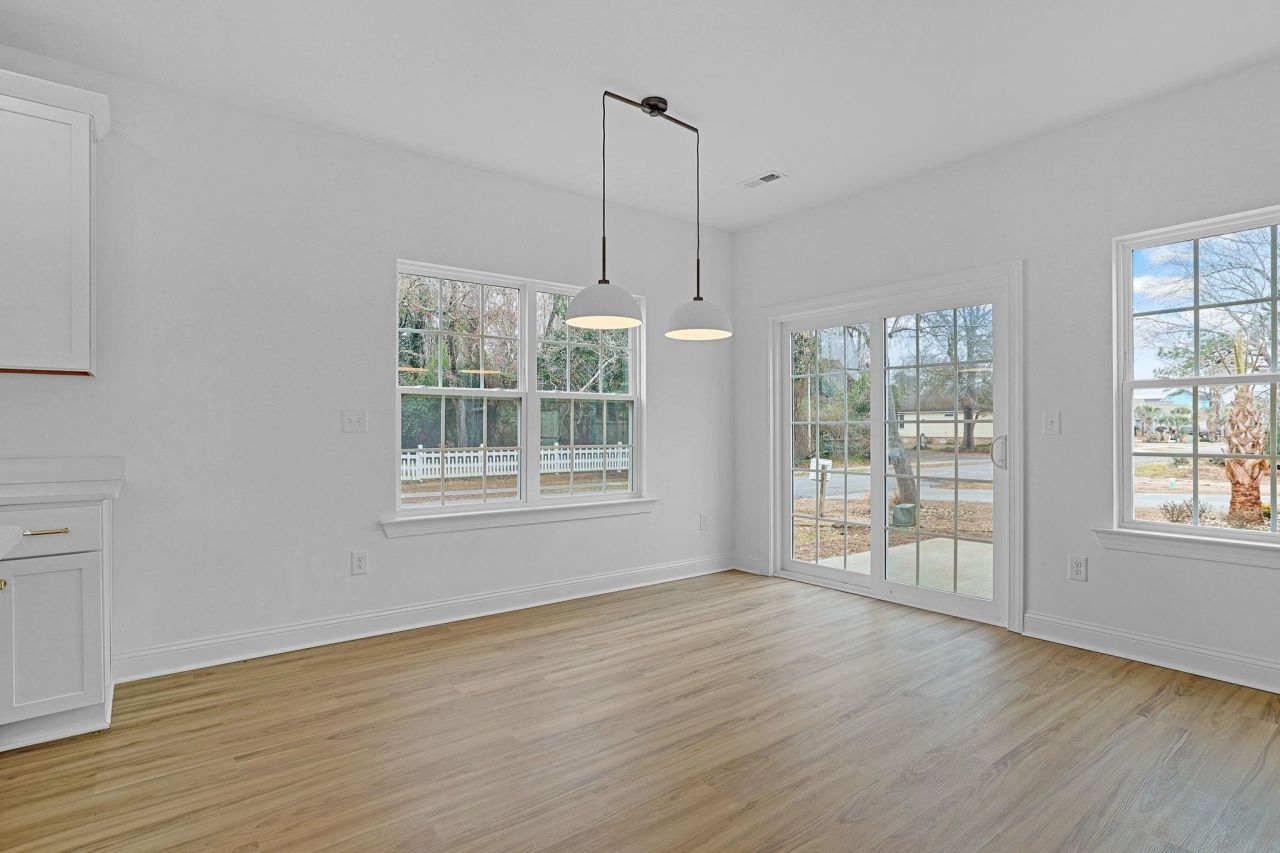 214 26th Ave. S Photo 7