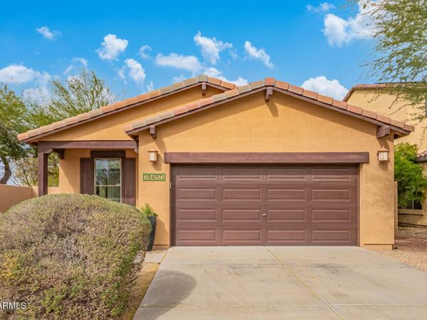 18450 W PASEO Way, Goodyear, AZ 85338