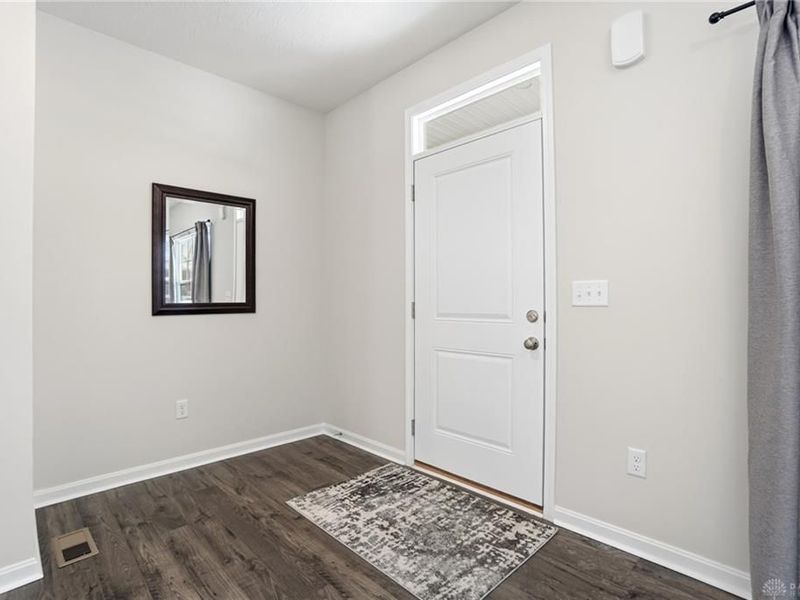 649 Maxwell Court, Germantown, OH 45327 Photo 5