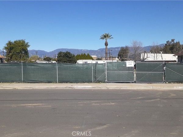 416 OAK Street, San Bernardino, CA 92401