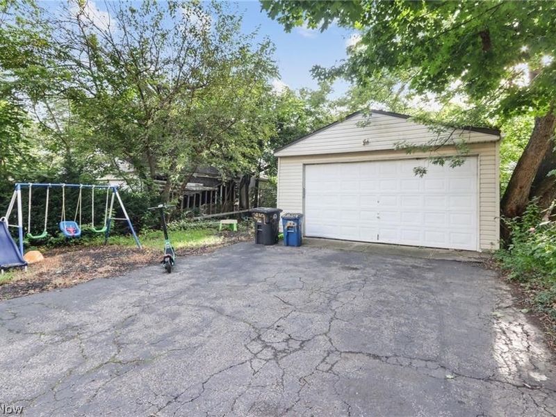 2819 E 118th Street, Cleveland, OH 44120 Photo 20
