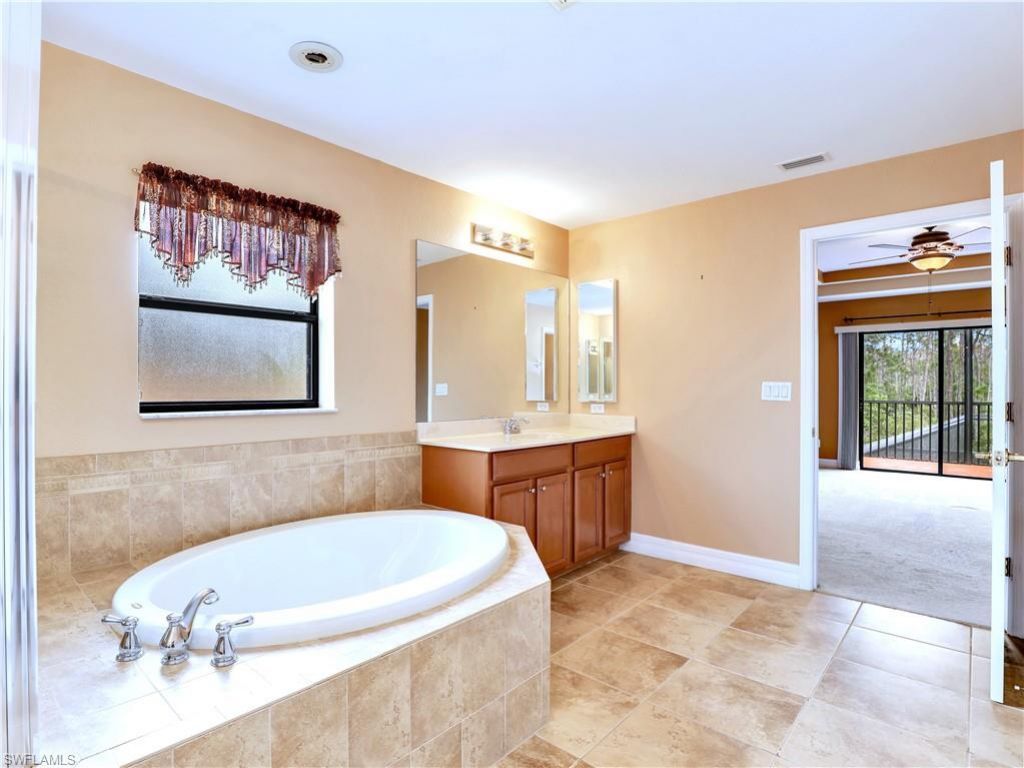 9372 River Otter Dr, Fort Myers, FL 33912 Photo