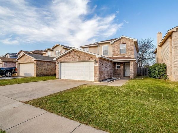 1717 Willow Way, Bedford, TX 76022