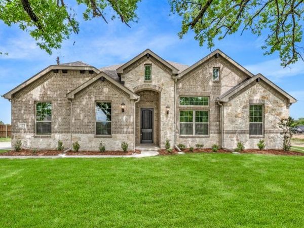 121 Doris Drive, Canton, TX 75103