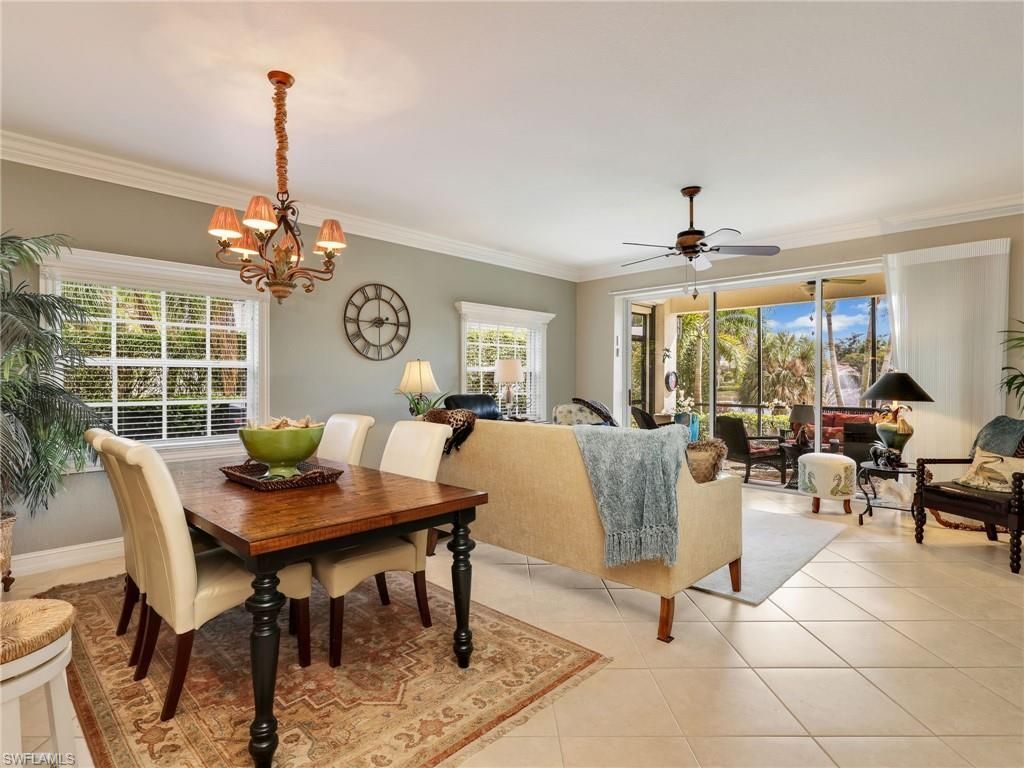 8138 Saratoga Dr, Unit 2201, Naples, FL 34113 Photo
