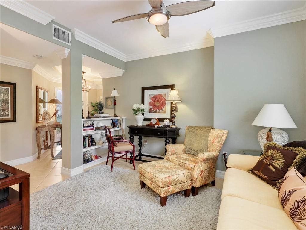 8138 Saratoga Dr, Unit 2201, Naples, FL 34113 Photo