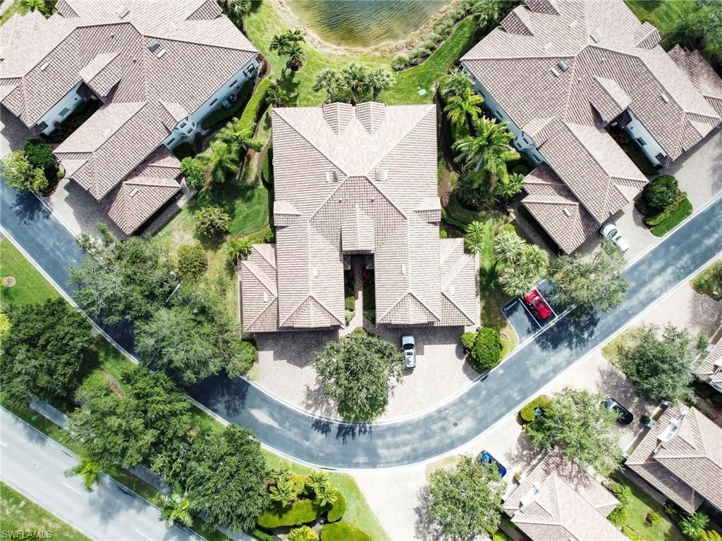 8138 Saratoga Dr, Unit 2201, Naples, FL 34113 Photo