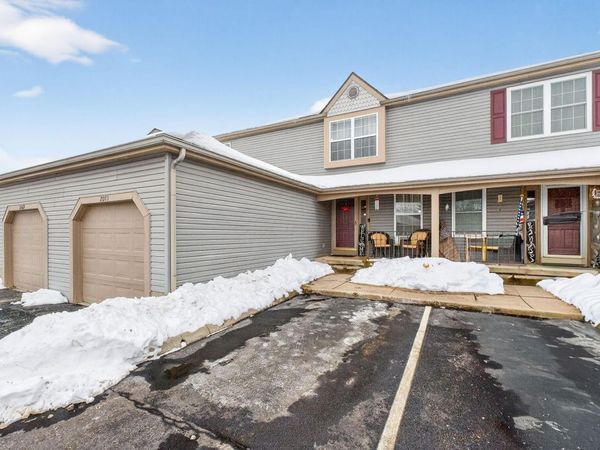 2071 Tamarin Drive, Unit 9C, Columbus, OH 43235