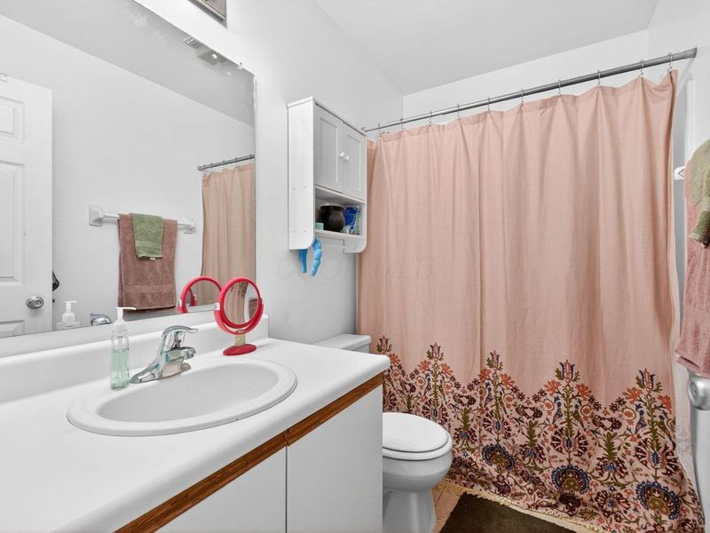 2071 Tamarin Drive, Unit 9C, Columbus, OH 43235 Photo 20