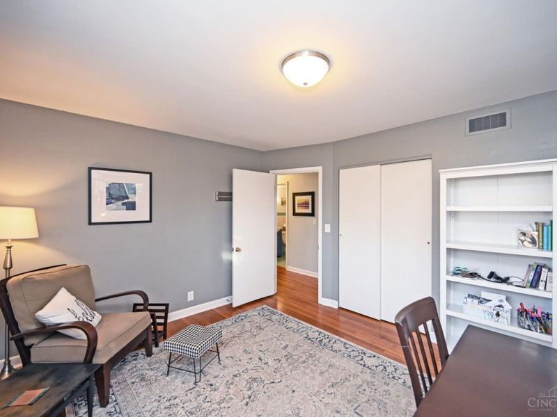 7311 Timberknoll Drive, Sycamore Township, OH 45242 Photo 16