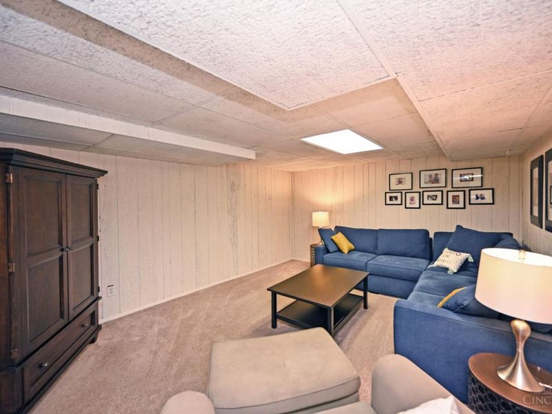 7311 Timberknoll Drive, Sycamore Township, OH 45242 Photo 21