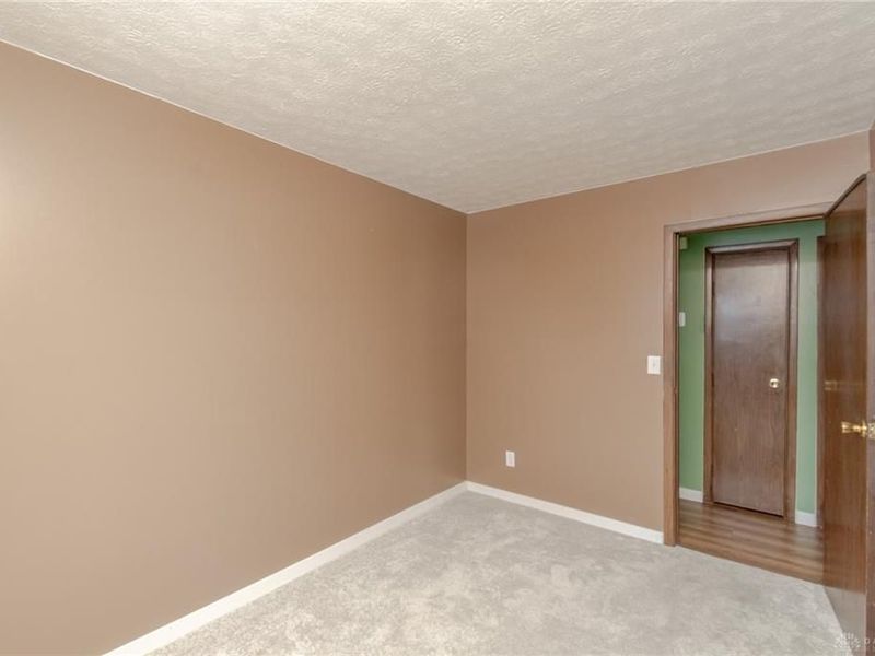 38 Lindway Drive, Fairborn, OH 45324 Photo 16