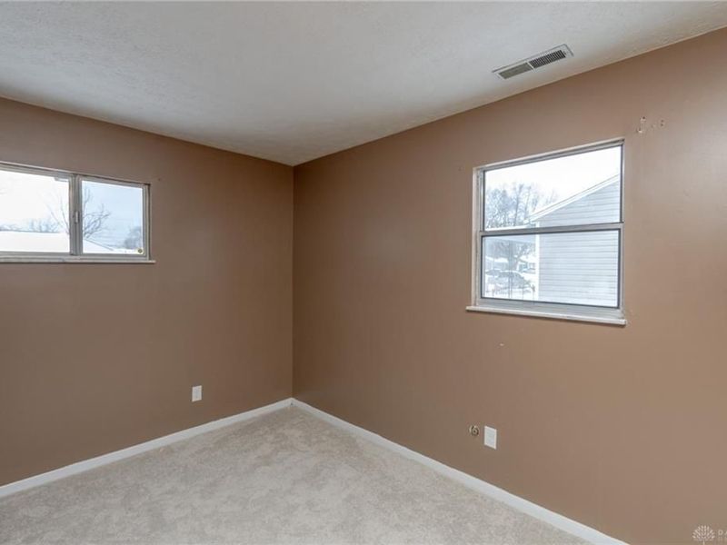 38 Lindway Drive, Fairborn, OH 45324 Photo 18