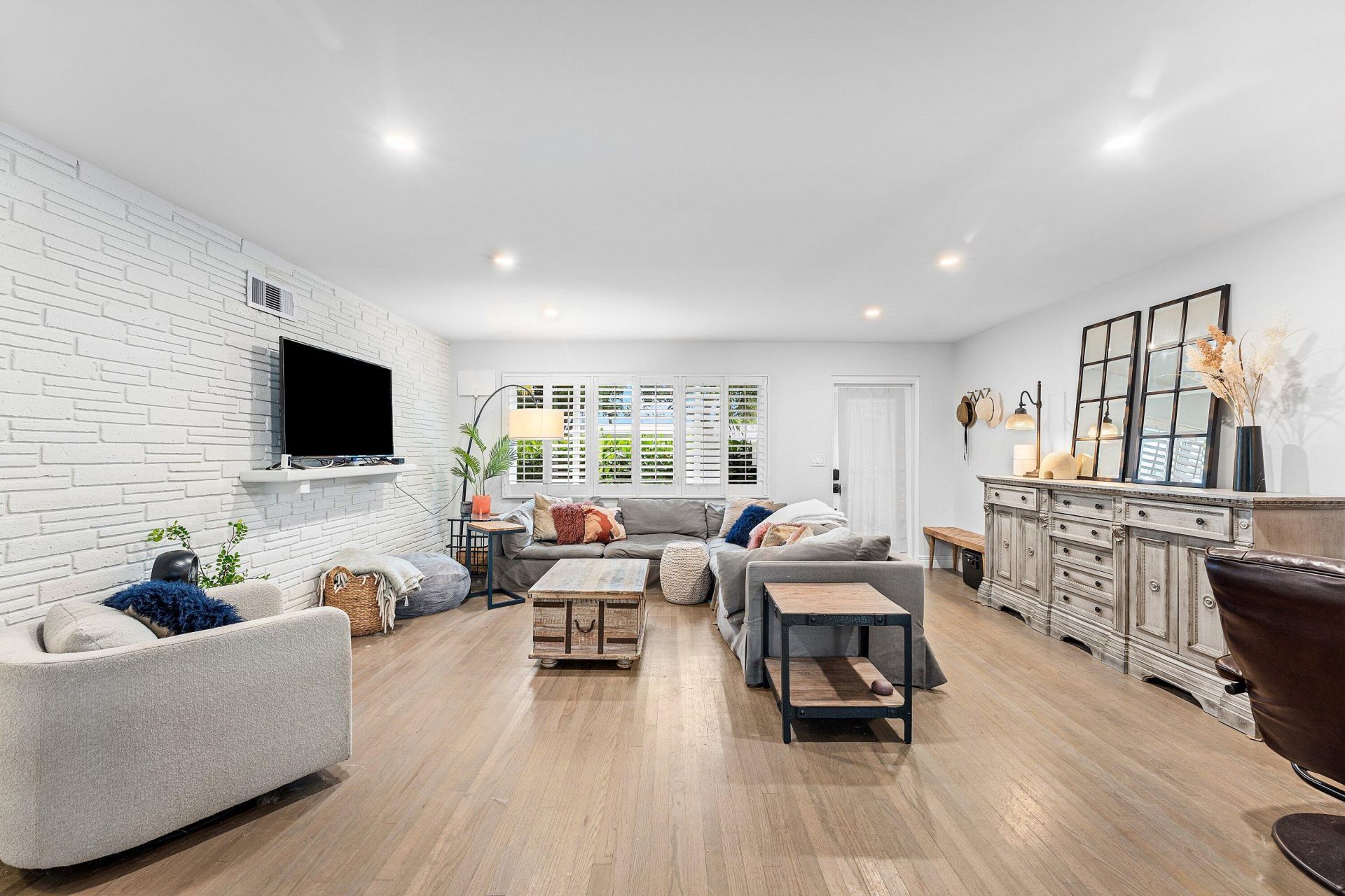 162 Vassar Drive, Lake Worth Beach, FL 33460 Photo