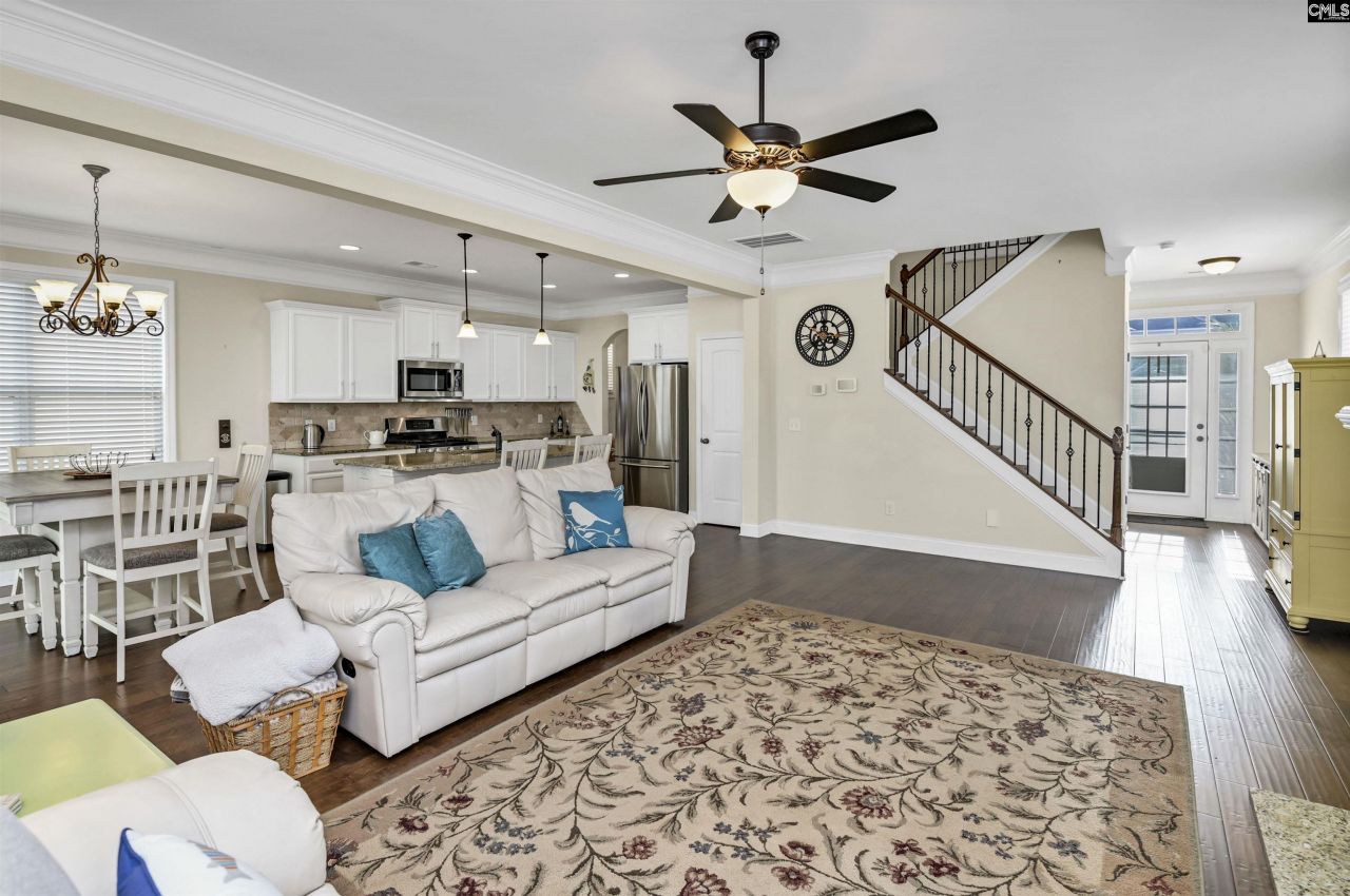 637 Pinnacle Way  Photo 20