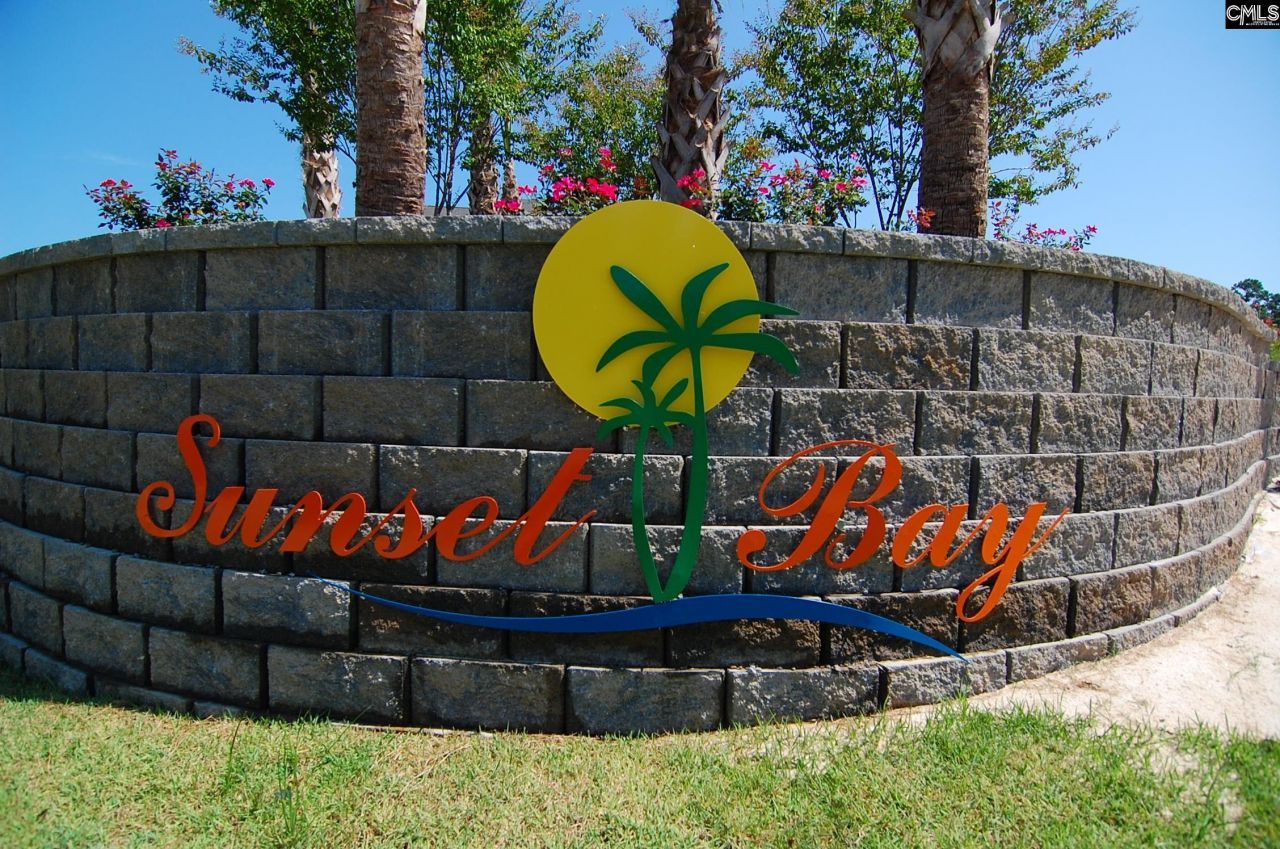 637 Pinnacle Way  Photo 4