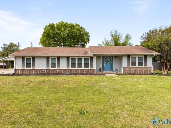 16171 East Glenn Valley, Athens, AL 35611