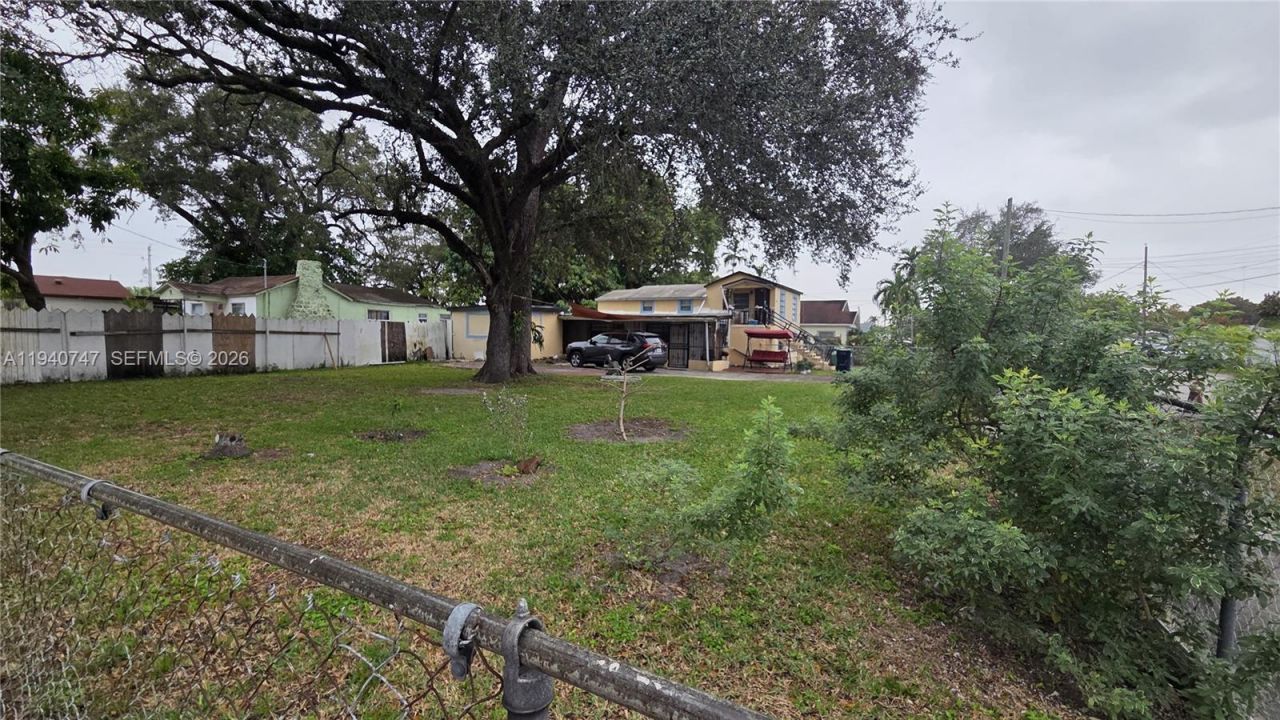 3108 NW 29th St , Miami, FL 33142 Photo